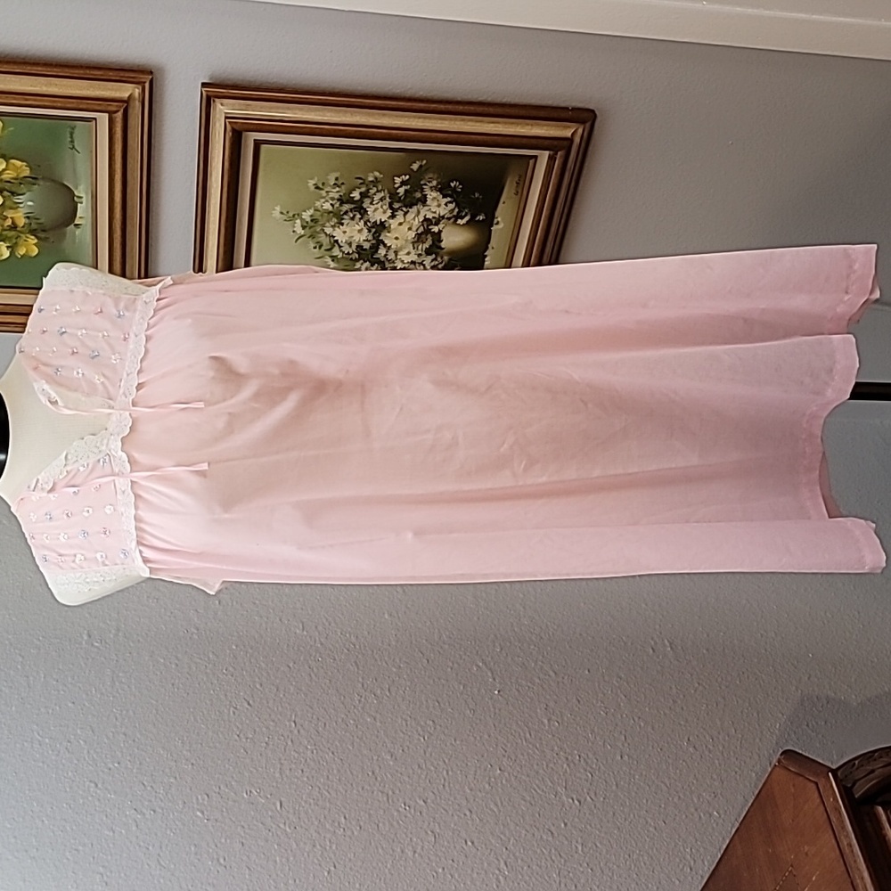 Katz shift dress nightgown S/M pink floral embroidery